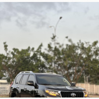 Toyota Land Cruiser Prado 2017 Black