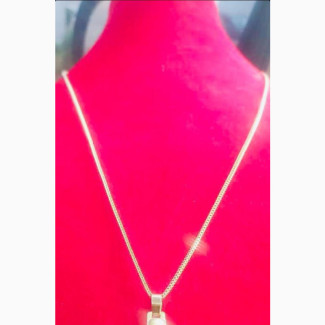 Pure ITALY 750 Tested 18karat Franco With Jesus Piece