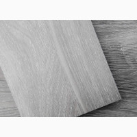 Brand New Vinyl Floor - Home Interiors