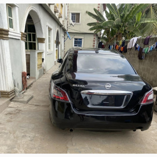 Nissan Maxima 2010 Black