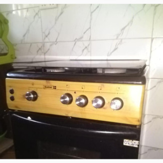 Scanfrost Gas Cooker 60*60 With Oven, 2 Grill Trays All Good