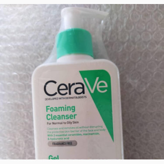 Cerave Foaming Cleanser for Normal to Oily Skin 236ml