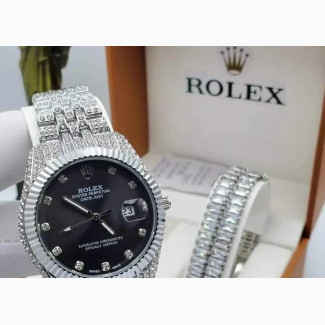 Wristwatches With Bracelets