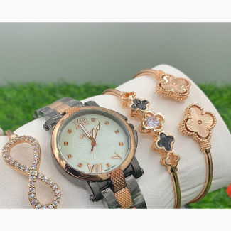 Stylish Gucci Wristwatch for Women