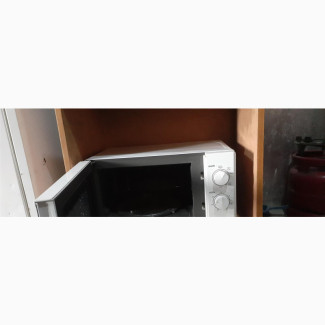 Microwave Oven - LG, White, Used