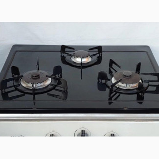 Magic, White Three Burner Gas Cooker