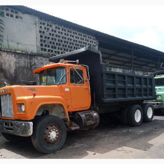 Mack Tipper R Model Double Axle