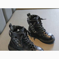 Unisex Boots