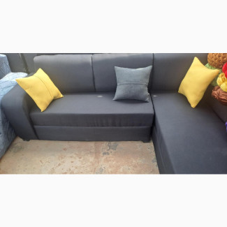 6 Seater Black L- Shape Chair. (Pillow Chair