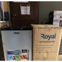 Royal 90 Liters Refrigerator 80W