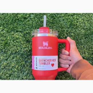 Stanley Valentines Day Heart 40 Oz Tumbler