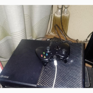 Xbox One with 6 Games Included