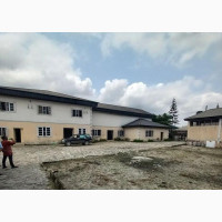 Warehouse With 8 Working Space