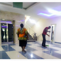 Store/Showroom/Optical/Pick Up Space for Rent