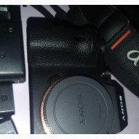 Sony A7R2 Mirrorless Camera - Clean and Complete Set
