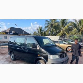 Volkswagen Transporter 2012 Black