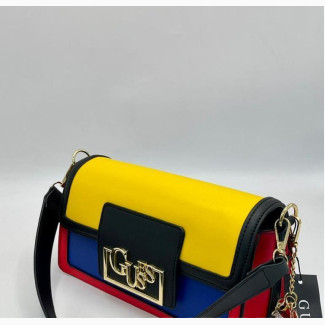 Beautiful GUESS Shoulder Bags