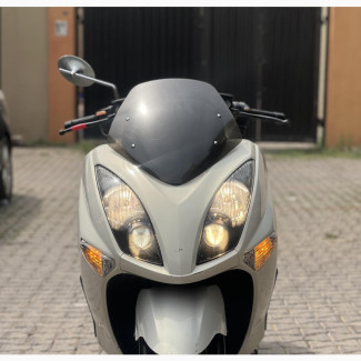 Yamaha Majesty 2013 White