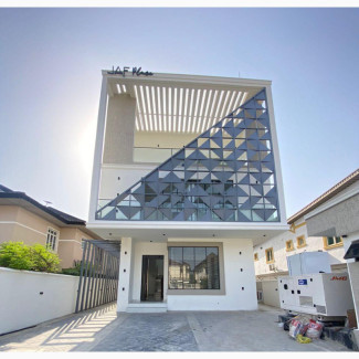 Newly Built Luxury Office Space for Rent in Lekki Phase 1