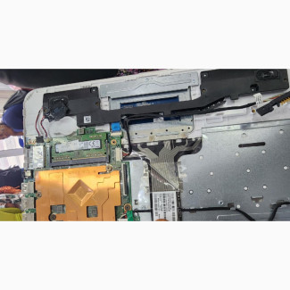 Buy or Sell Computers and Accessories - USChip Laptops Venture