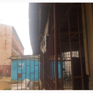 Shop for Sale in Gowon Estate