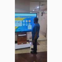 Wowbii Interactive Flat Pannel 65inches