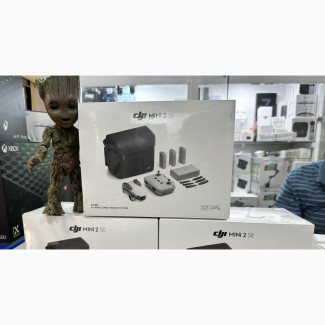 DJI Mini 2 SE Fly More Combo Drone