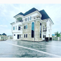 5bdrm Duplex in Royal Estate, Port-Harcourt for sale