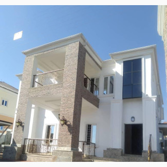 5bdrm Duplex in Naf Valley Estate for Sale