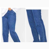 Boyfriend Jeans Available in Blue and Black for 6000