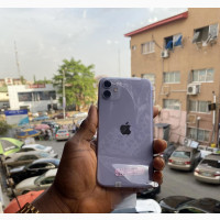Apple iPhone 11 64 GB Gray