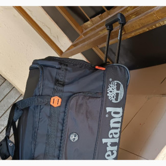 Medium Timberland Lightweight Travel Luggage Bag WTH Trolley