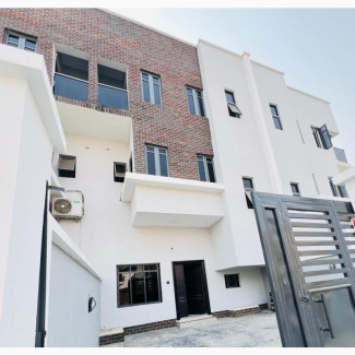 4bdrm Townhouse / Terrace in Ikate for rent