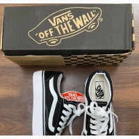 Unisex Vans Sneakers