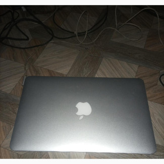 Apple MacBook Air 4GB Intel Core I5 SSD 256GB