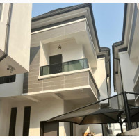 4bdrm Duplex in Chevron for sale