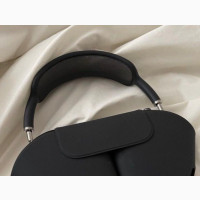 Apple Airpods Max - Neatly Used