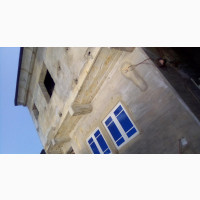 10bdrm Bungalow in E2 Estate, Calabar for Sale