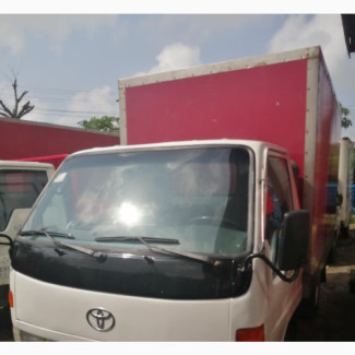 Toyota Dyna_100_container