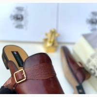 Leather Flat Shoes