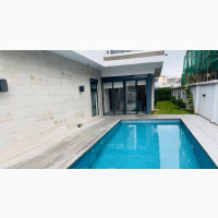 4bed Banana Island With Pool