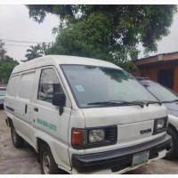 Toyota HiAce 1993 White
