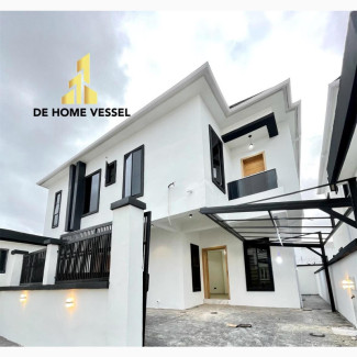 3bdrm Duplex in Ikota for sale