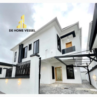 3bdrm Duplex in Ikota for sale