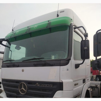 1844 Actros Mercedes Benz Six Tyres Head Truck
