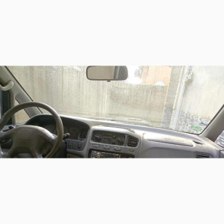 Mitsubishi L300 2000 Brown