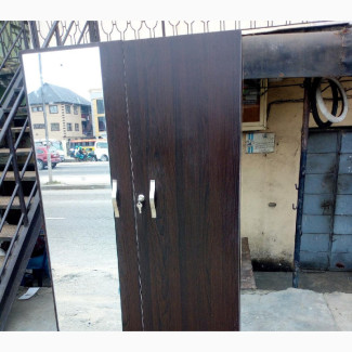 Wardrobe With Mirror