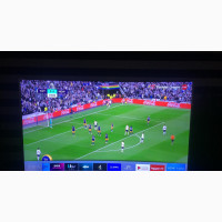 Samsung UHD Smart TV - Neatly Maintained and Super Sharp