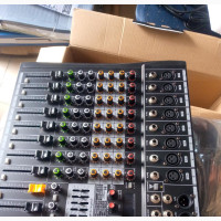Yamaha 8 Channels Mixer