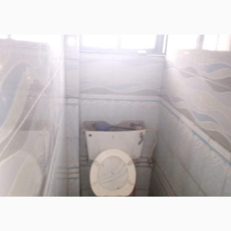 Spacious Shop with Personal Toilet Bathroom for Rent in Isaga, Idi Araba